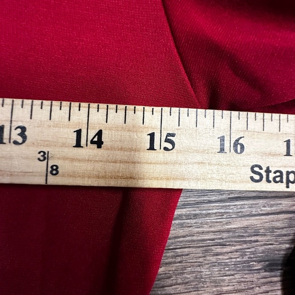 Belle Poque Elegant Long-Sleeve Red Dress - Picture 12 of 12